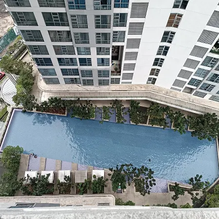 3Br Bktbintang Robertson Netflix-2