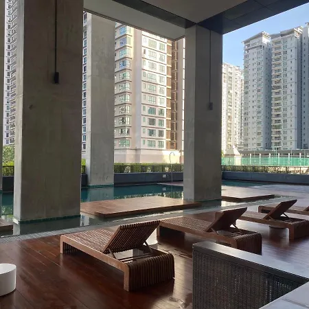 Arcoris Soho Mont Kiara With Free Parking And Netflix-2