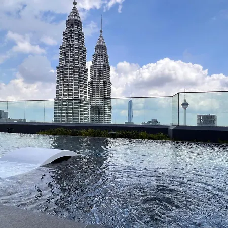 Star At Klcc By Fzb-3