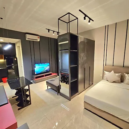 1 Min To Pavilion Bukit Bintang Luna Suites-3