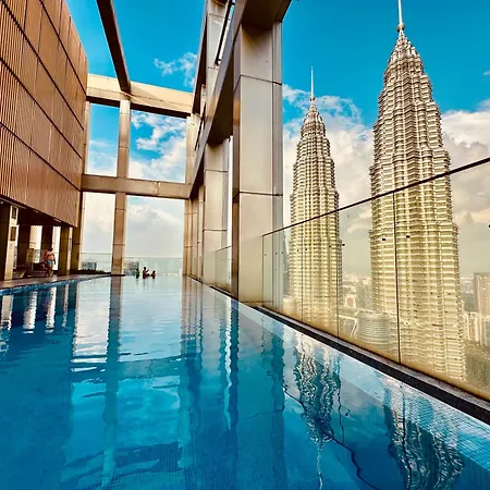 Tropicana Residence Klcc @ Roof Top Swimming Pool-2