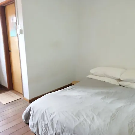 Preece'S B & B-3