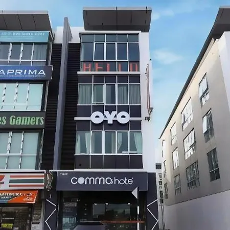 Comma Hotel-3
