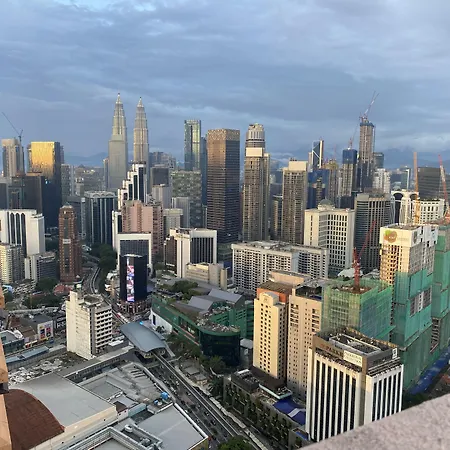 Jenet Service Suite At Times Square Kl-3
