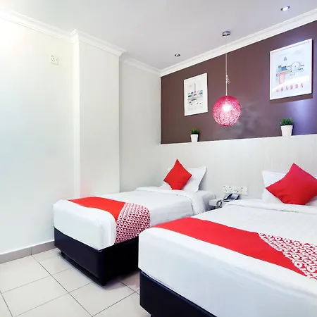 Oyo 761 City Hotel-3
