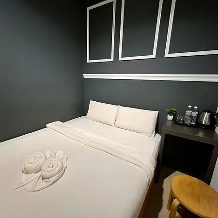 1 Hotel Kuchai Lama-2