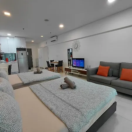 Ihomes33 Summer Suites Klcc Lrt, 2-4 Pax-2