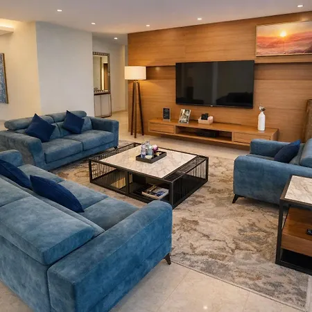 Cormar Suites-3