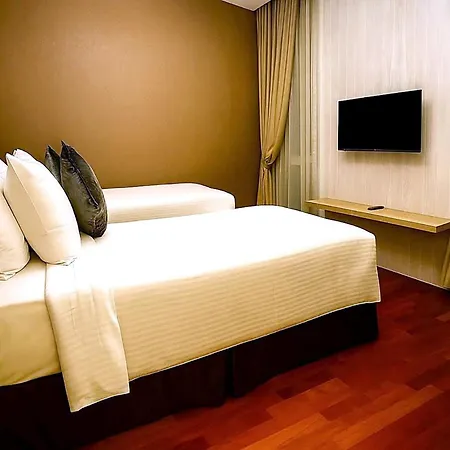 Cormar Suites-2