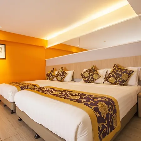 Orange Premier Hotel Taman Segar-3
