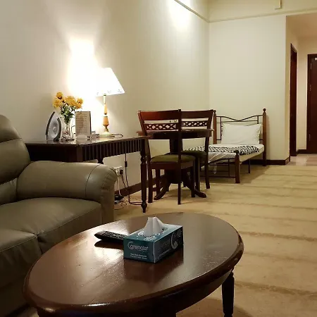 New Town Suite At Times Square Kl-2