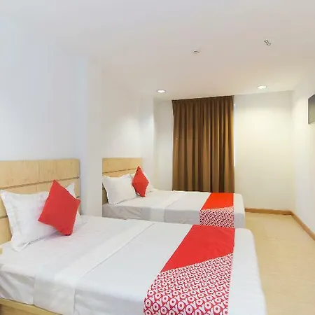 Super Oyo 530 Dd Hotel-2