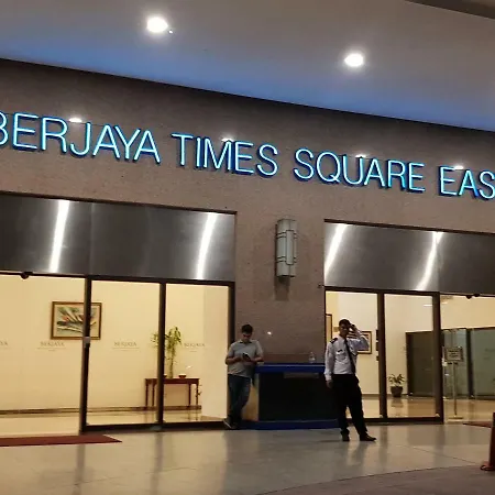 Times Square Private Service Suite At Kl-3