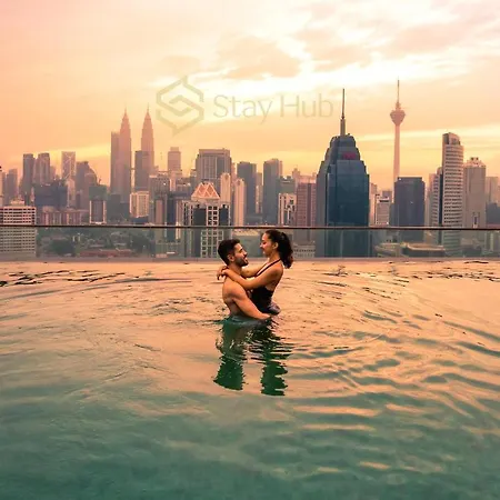 Regalia Residence The Sky Pool Suite-2